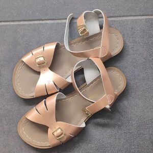 Saltwater Sandals